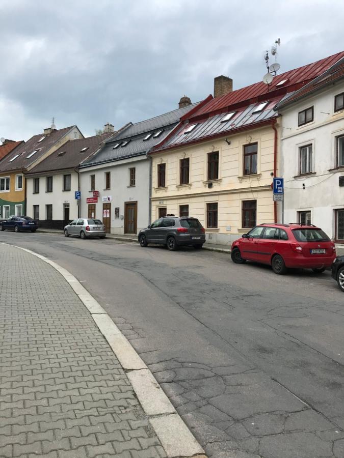 Apartman 3Kk 80 M2 S Virivkou A Saunou Jihlava Bagian luar foto